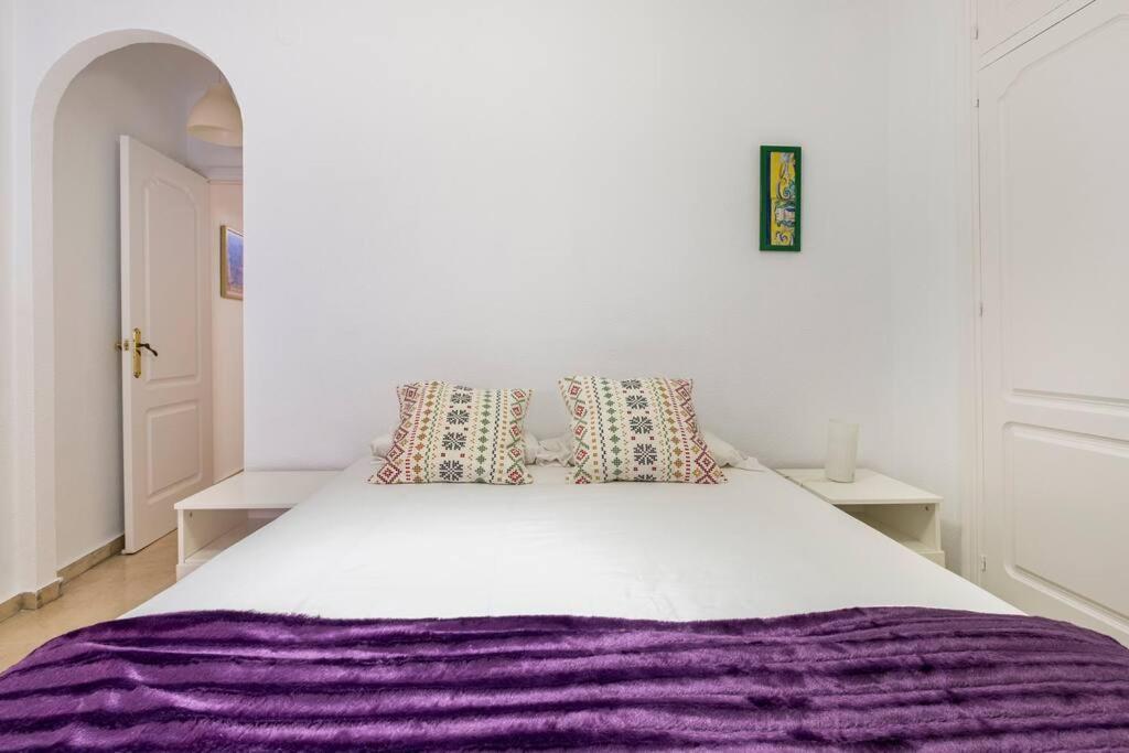 Centro Ferrandiz Parking Gratis Apartment Malaga Luaran gambar